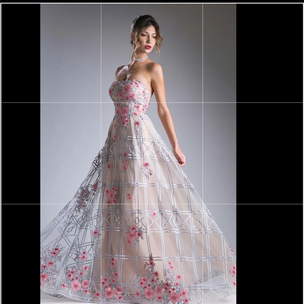 Chic Strapless Floral Dress in Pink and White